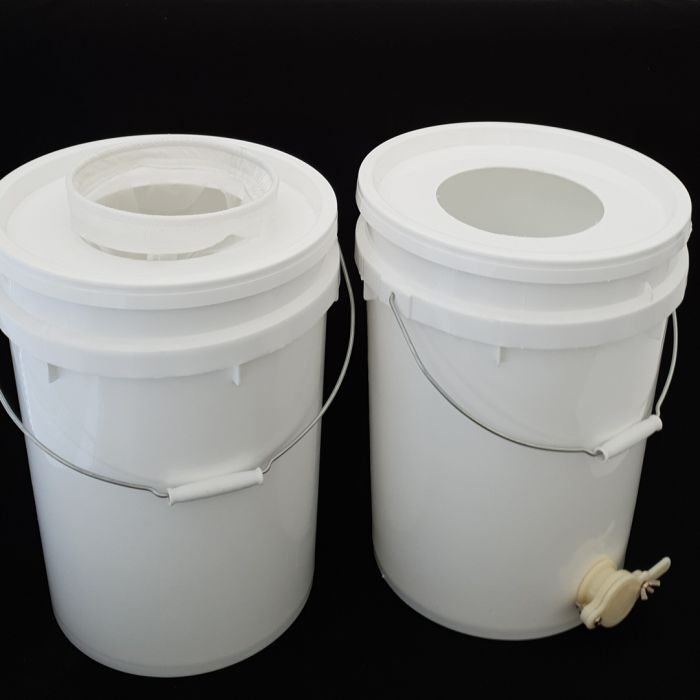 Honey Filter/Strainer Bag 600mµ Plus 22L Buckets (2) Combo Complete With Australian Honey Gate