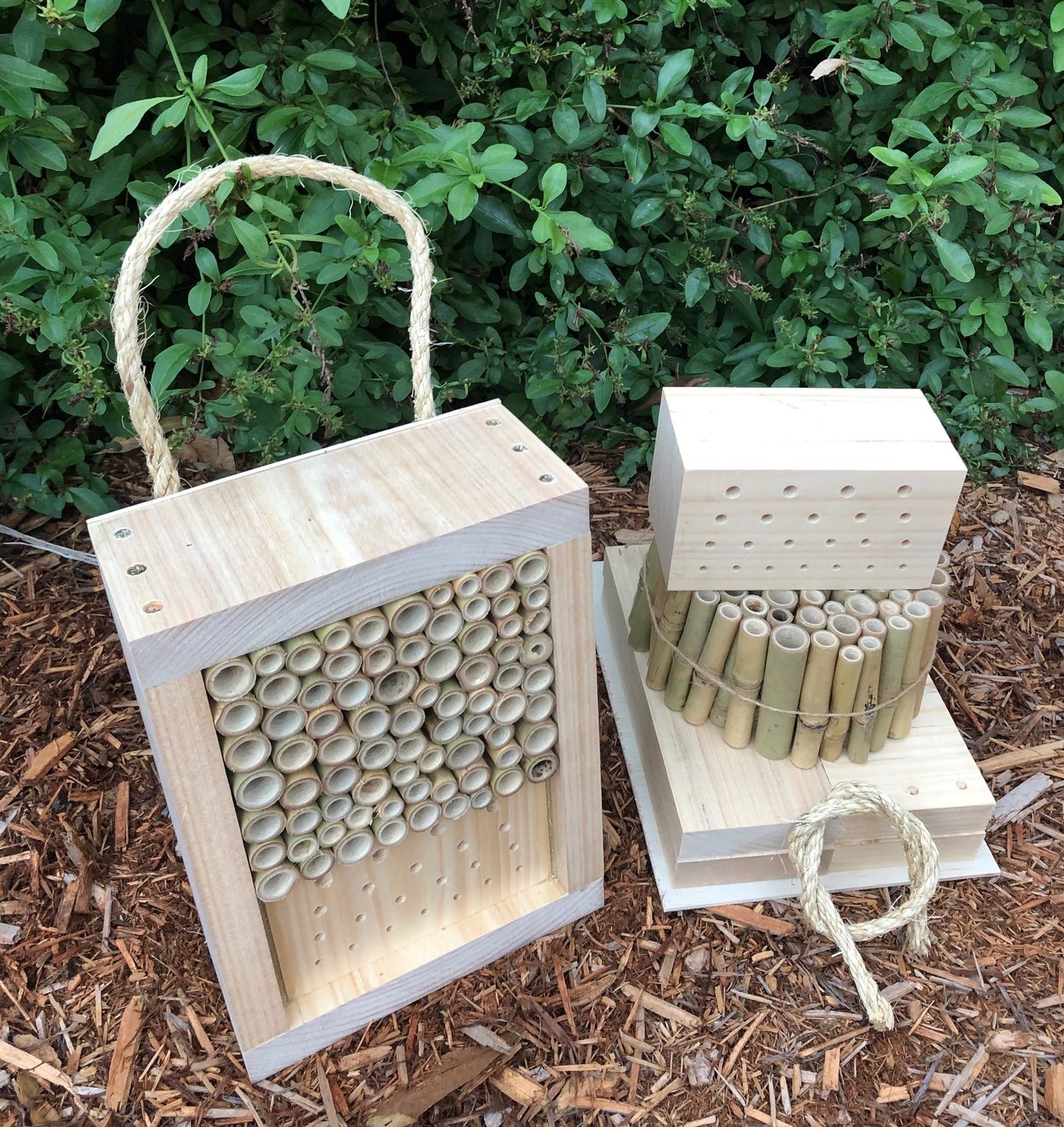 Insect and pollinator hotel kit