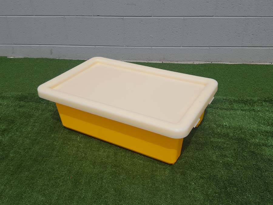 Plastic Crate with lid food grade -  tote